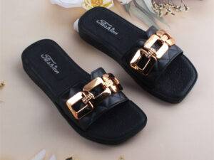 NEW Design Lady Sandals Soft and Comfortable Fit Your Feet Women Flats Shoes