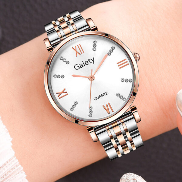 2022 Wholesale Custom LOGO fashion Classic jewelry Ladies Quartz bracelets and Watches set for women - Image 4